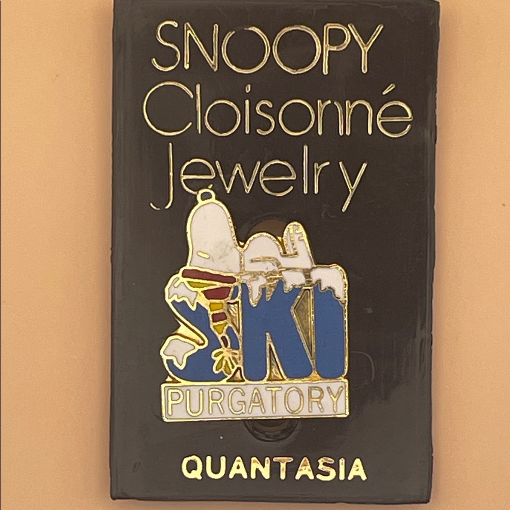 Snoopy Ski Purgatory Cloisonné Pin C36